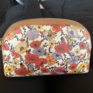 Tory Burch Kerrington Cosmetic Case